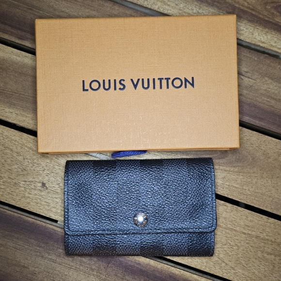 BUNDLE Mini Pochette Accessories and 6Key Multicles Wallet Louis Vuitton - Picture 3 of 14